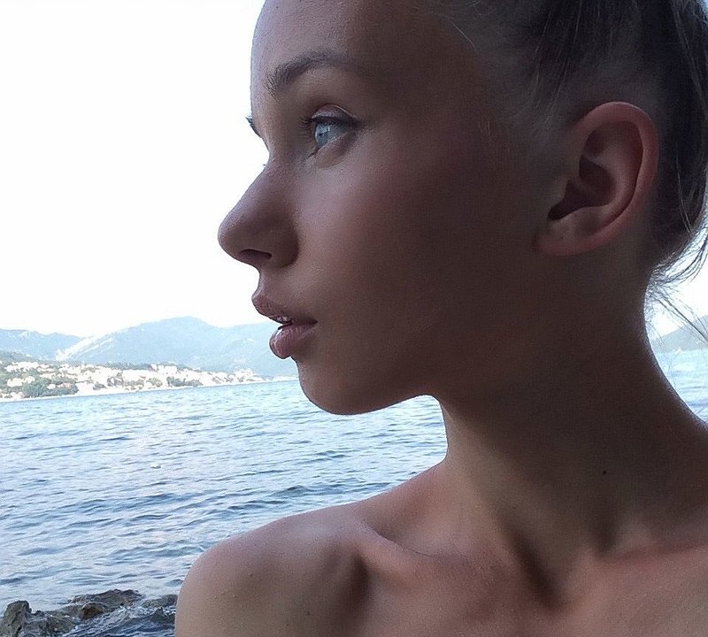 Света, 19